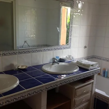 Bed & Breakfast D'hotes La Clauziere Tarbes
