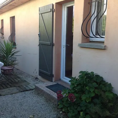 Couette-café D'hotes La Clauziere Tarbes